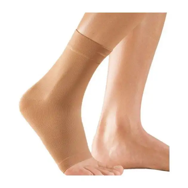 Bandage médi élastique à la cheville