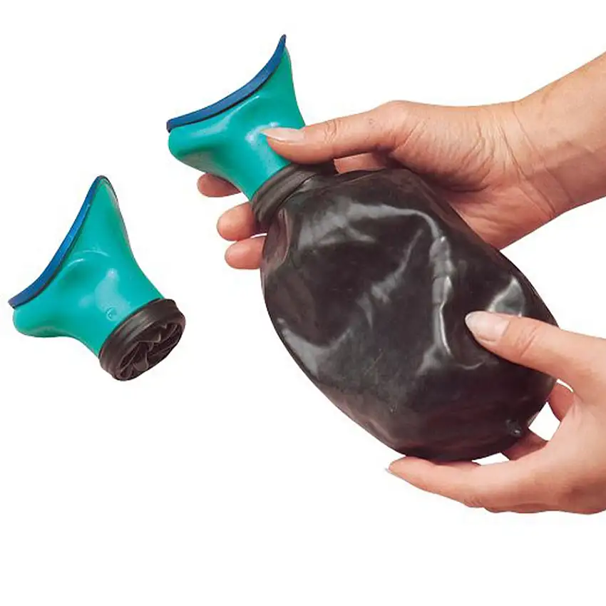 Urinal réutilisable Uribag pour femme