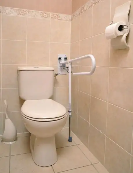 Bras d'appui relevable sur pied