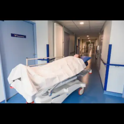 Couverture antistatique à usage unique Abena (carton de 20)