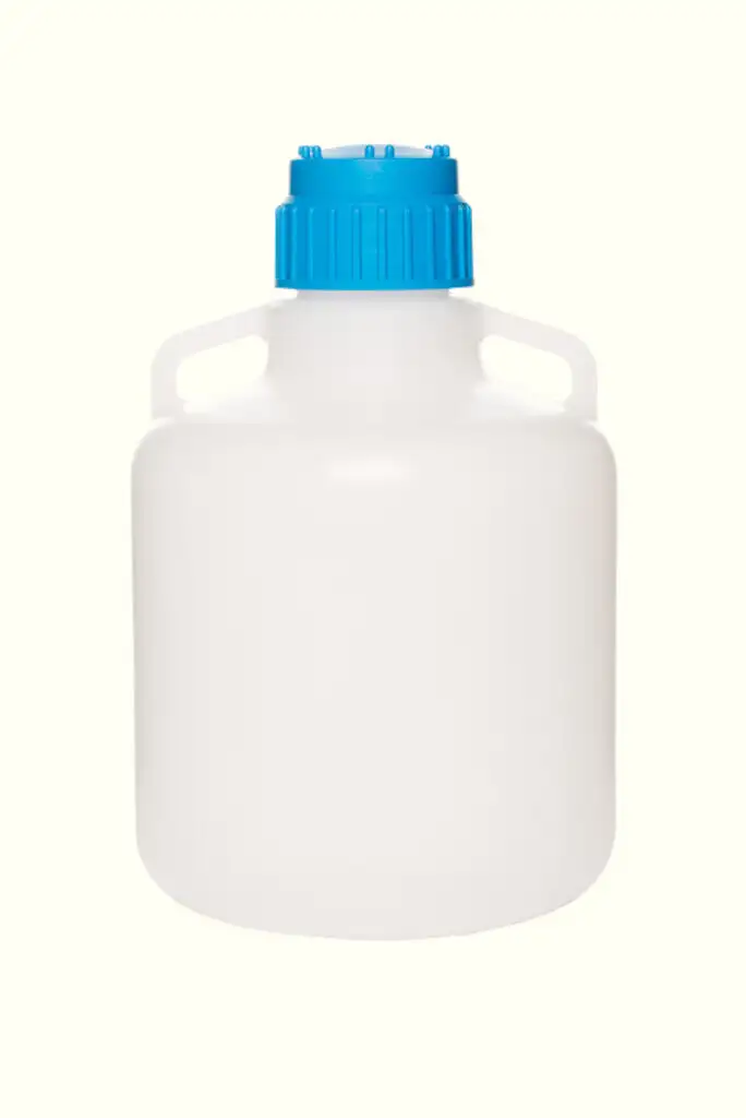 BONBONNE EN LDPE + BOUCHON EN PP POIGNEES CAP.50L